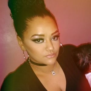 Meet your Posher, Vanessa